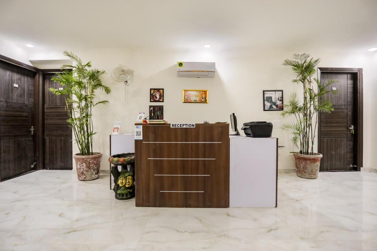 Oyo 65118 Hotel Vatika Gurgaon Exterior foto